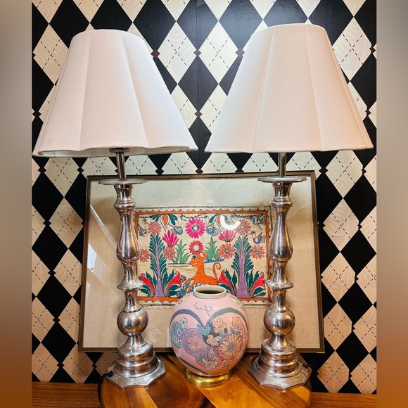 Luxury Tall Silver Table Lamp Pair – Sculptural Bases with Scalloped Shades - Picture 3 of 16